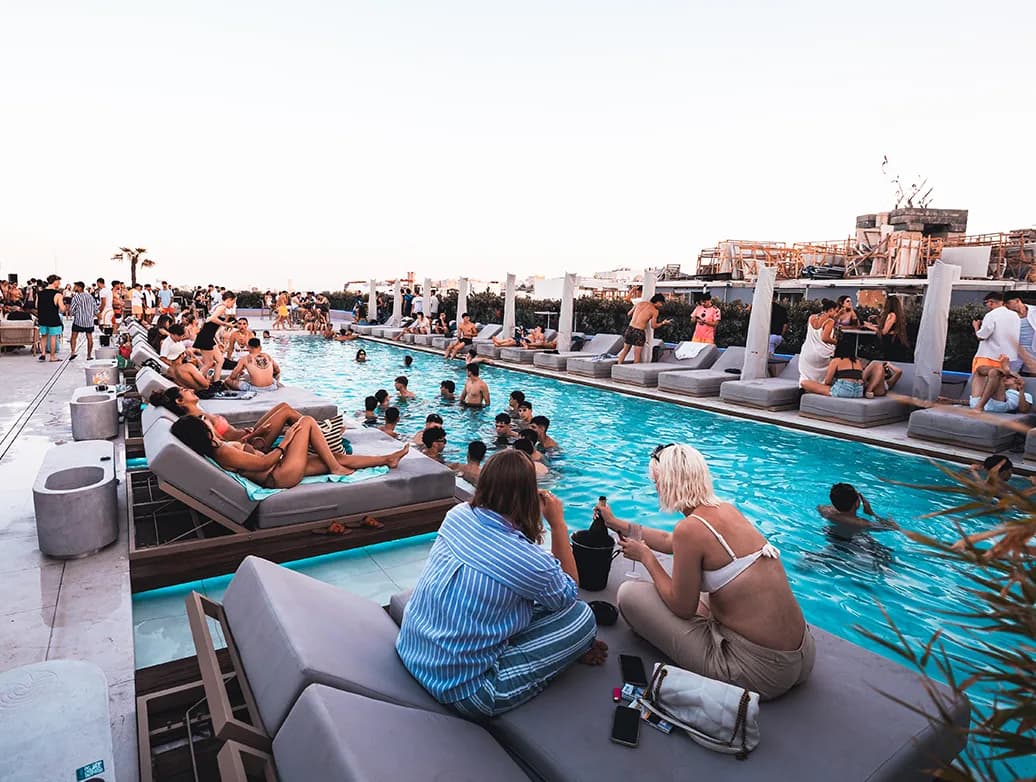 Flo's Pool & Party - Foto 1